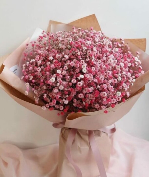 Букет розовых гипсофил, артикул F1357519 - 14907 рублей, доставка по городу. Flawery - доставка цветов