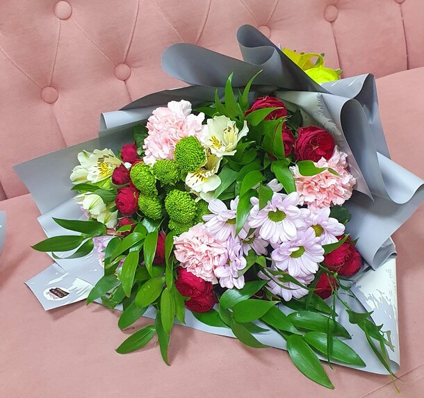 Авторский букет «санса», артикул F1359648 - 5804 рублей, доставка по городу. Flawery - доставка цветов