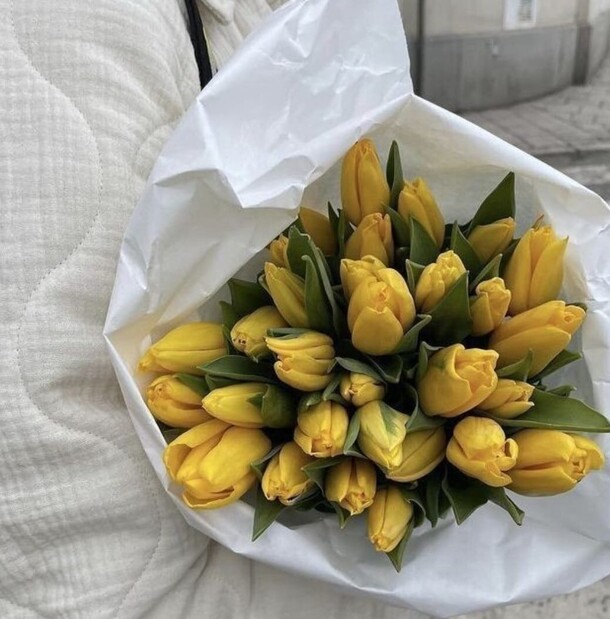 Желтые тюльпаны, артикул F1372089 - 9409 рублей, доставка по городу. Flawery - доставка цветов