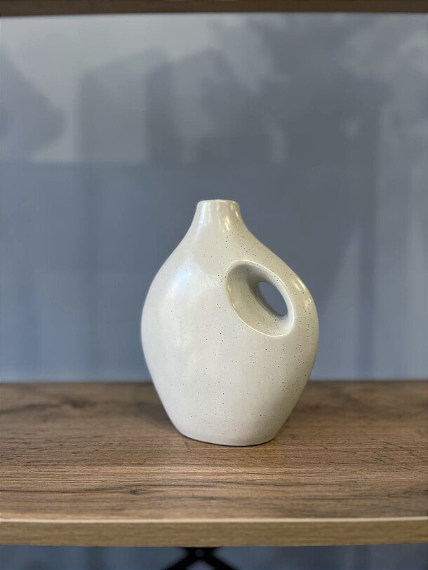 Ваза кувшин, артикул F1297448 - 1570 рублей, доставка по городу. Flawery - доставка цветов