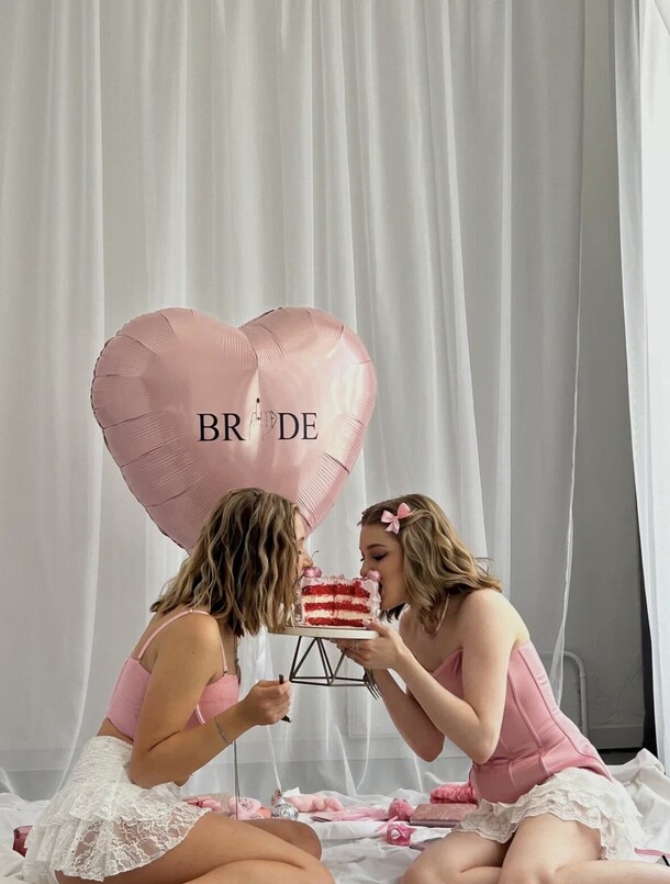 Воздушный шар на девичник пыльная роза 80см, артикул F1448257 - 1990 рублей, доставка по городу. Flawery - доставка цветов