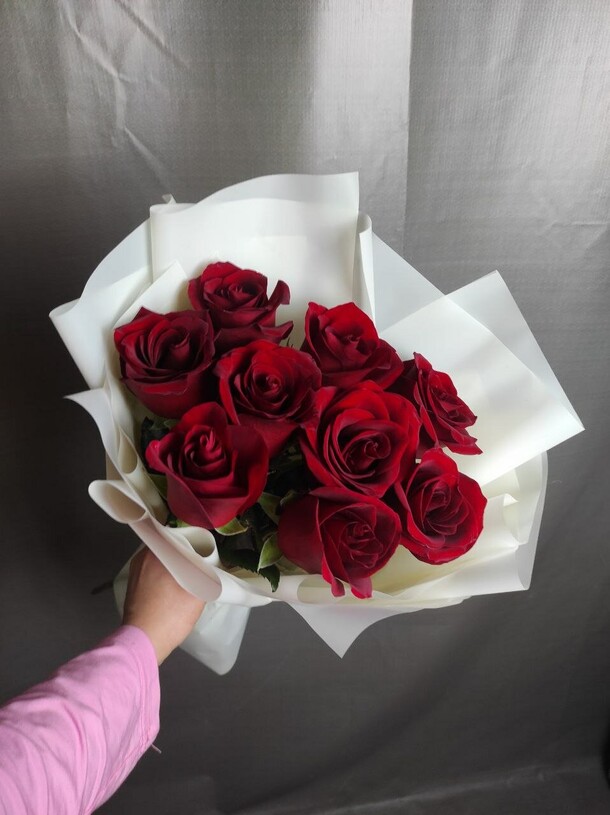 Букет роз, артикул F1335189 - 5200 рублей, доставка по городу. Flawery - доставка цветов