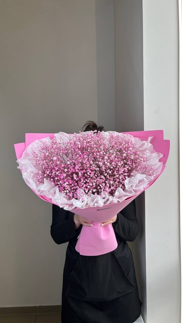 Букет из розовых гипсофил, артикул F1417695 - 3900 рублей, доставка по городу. Flawery - доставка цветов