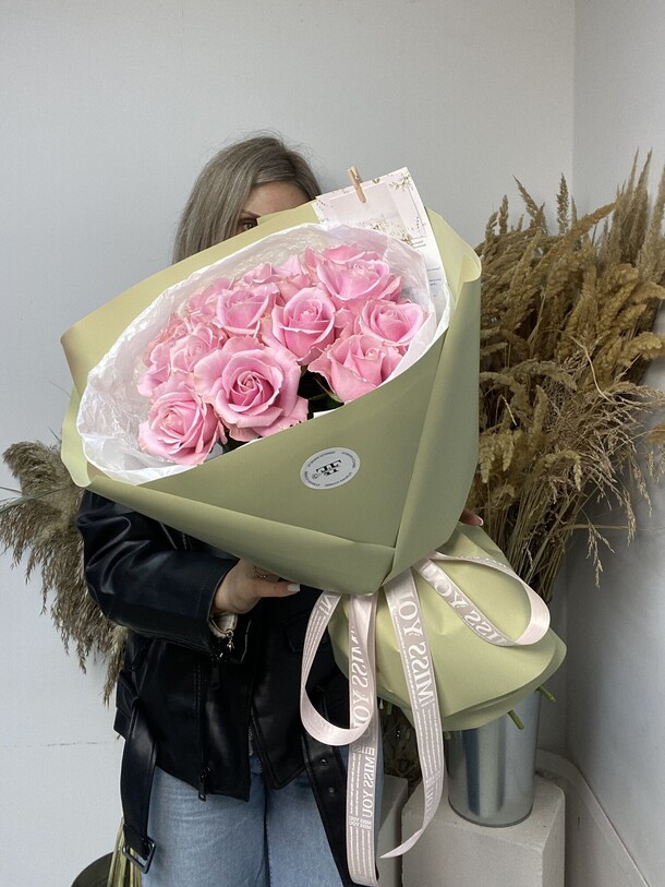 Букет из 15 роз pink аваланж, артикул F1332455 - 3247 рублей, доставка по городу. Flawery - доставка цветов