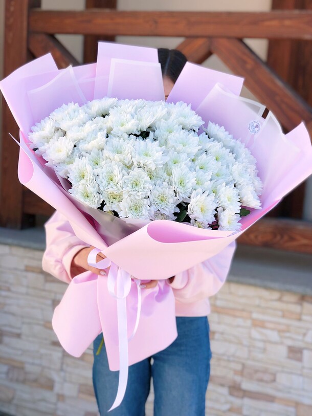 Букет гигант из хризантем, артикул F1406545 - 7300 рублей, доставка по городу. Flawery - доставка цветов