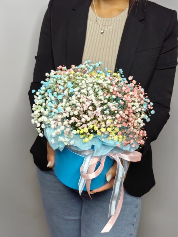 Гипсофила в коробке, артикул F1292195 - 4235 рублей, доставка по городу. Flawery - доставка цветов