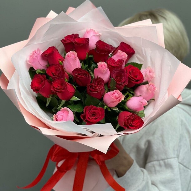 День влюбленных, артикул F1379022 - 3490 рублей, доставка по городу. Flawery - доставка цветов