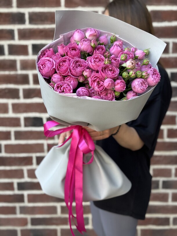 Тренд, артикул F1294040 - 4499 рублей, доставка по городу. Flawery - доставка цветов