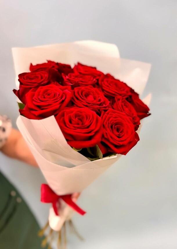 Моно букет 15 роз бордо, артикул F1424686 - 8778 рублей, доставка по городу. Flawery - доставка цветов