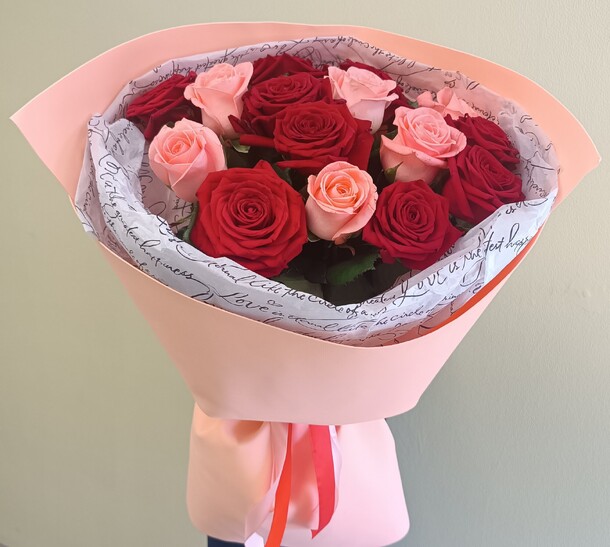 Букет "нежность роз", артикул F1295658 - 6400 рублей, доставка по городу. Flawery - доставка цветов