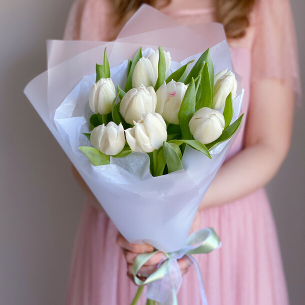 ⭐️ белые тюльпаны "жемчуг", артикул F1395822 - 3380 рублей, доставка по городу. Flawery - доставка цветов