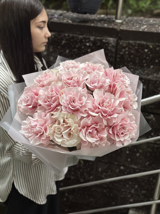 Французская роза😍, артикул F1340834 - 6750 рублей, доставка по городу. Flawery - доставка цветов