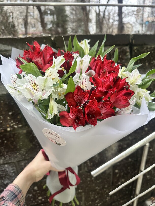 Букет альстромерий., артикул F1487437 - 3300 рублей, доставка по городу. Flawery - доставка цветов