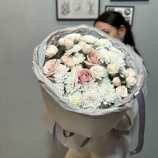 Букет « нежный графит» 🤍, артикул F1216749 - 4600 рублей, доставка по городу. Flawery - доставка цветов