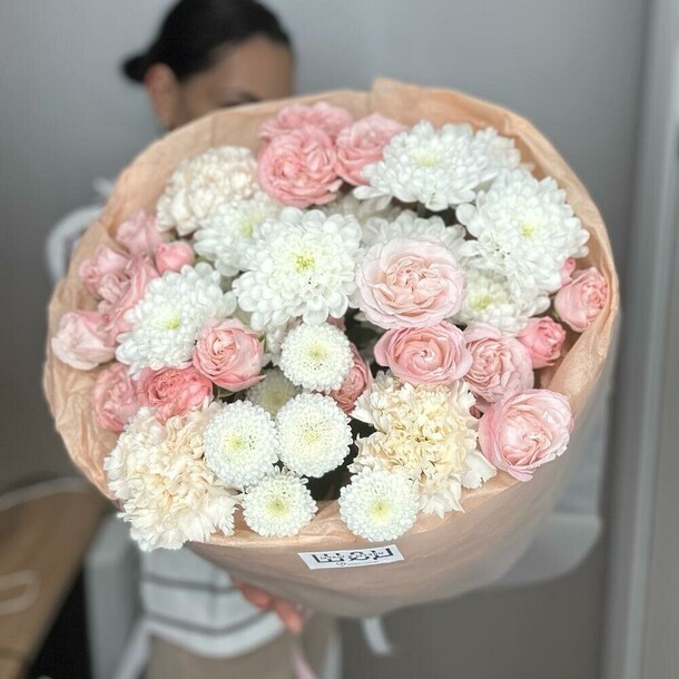 Очень нежный и красивый букет🤍, артикул F1318094 - 4700 рублей, доставка по городу. Flawery - доставка цветов