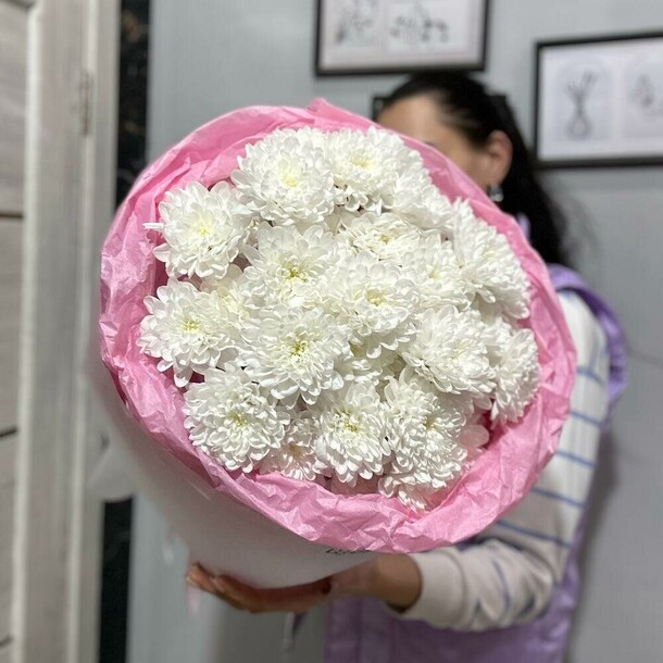 Букет из кружевных хризантем, артикул F1340141 - 3200 рублей, доставка по городу. Flawery - доставка цветов