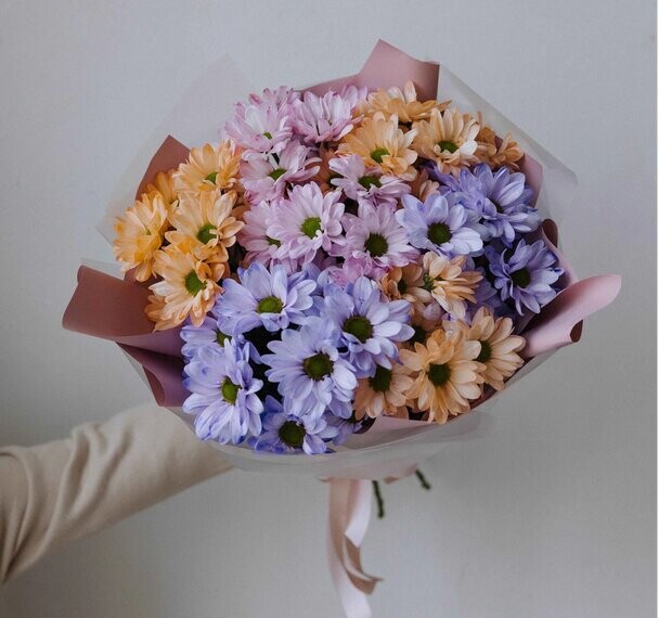 Букет романтика, артикул F1365658 - 4238 рублей, доставка по городу. Flawery - доставка цветов