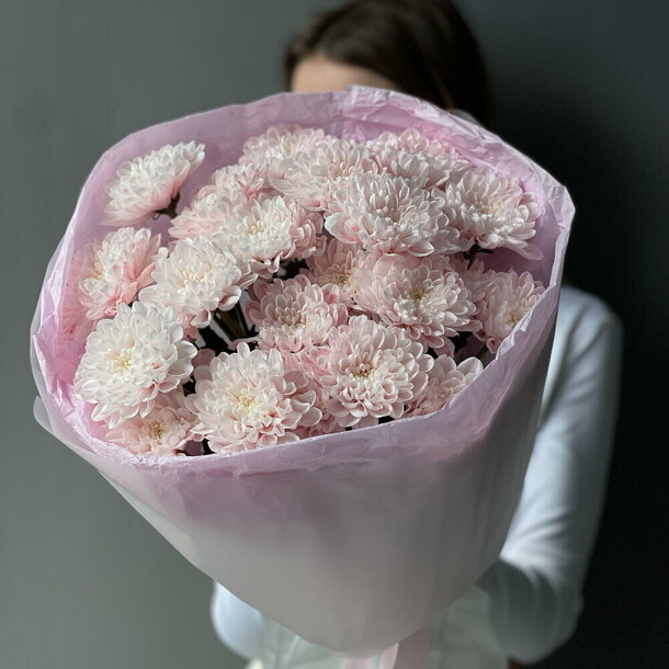 Кустовая хризантема 5🌸, артикул F1300792 - 3590 рублей, доставка по городу. Flawery - доставка цветов