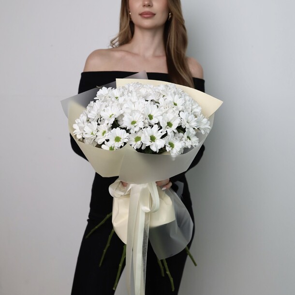 Моно букет 100, артикул F1414481 - 5890 рублей, доставка по городу. Flawery - доставка цветов