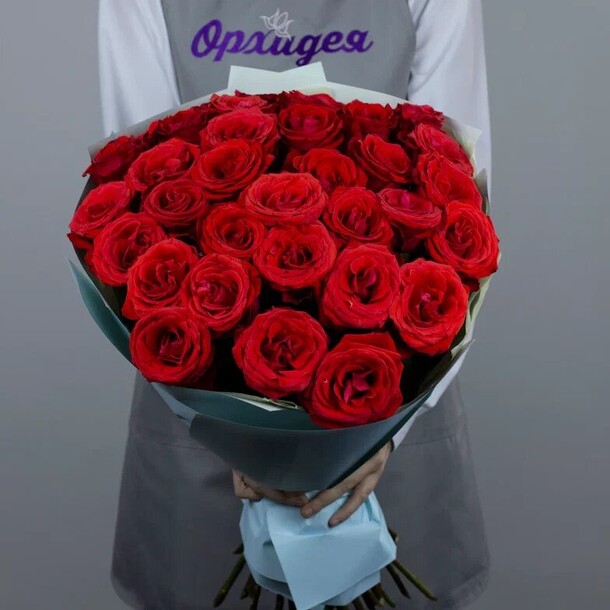 35 роза "нина", артикул F1457716 - 17490 рублей, доставка по городу. Flawery - доставка цветов