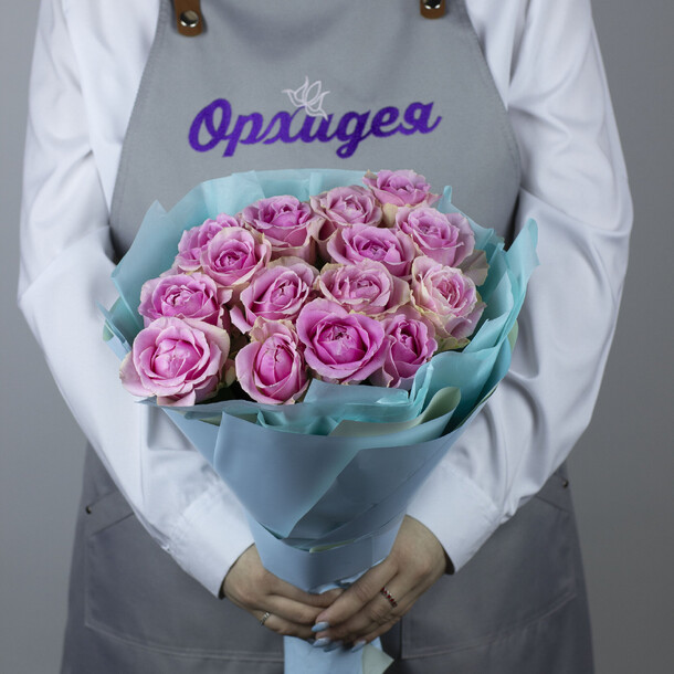 15 роз розовых 60 см, артикул F1458345 - 7390 рублей, доставка по городу. Flawery - доставка цветов