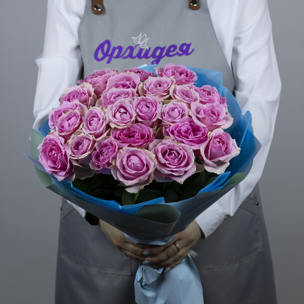25 роз розовых 60 см, артикул F1458361 - 11890 рублей, доставка по городу. Flawery - доставка цветов