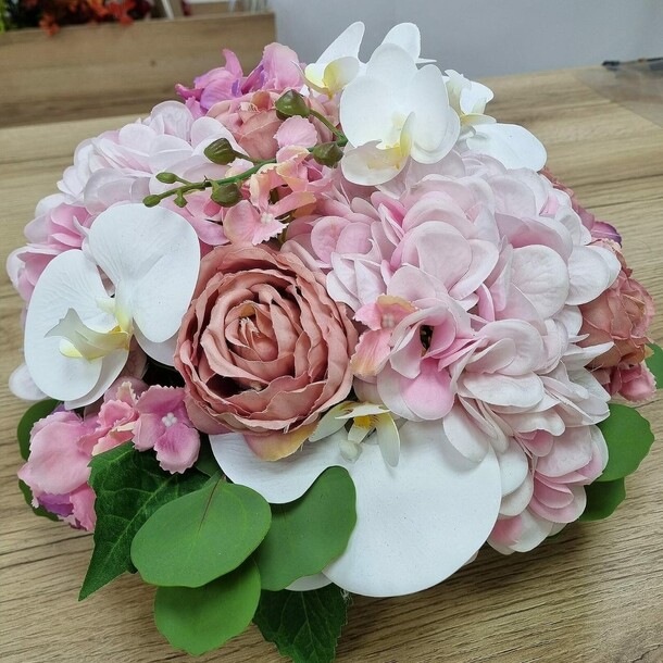 Цветочная композиция, артикул F1302349 - 4300 рублей, доставка по городу. Flawery - доставка цветов