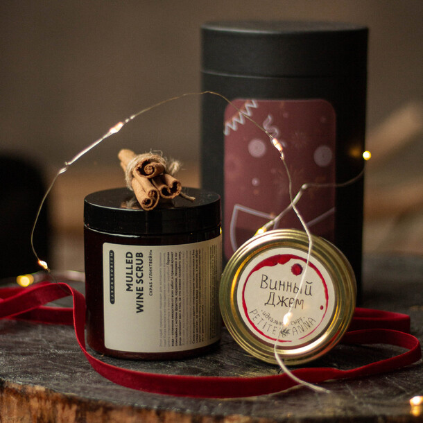 Подарочный набор «(не)винный», артикул F1303950 - 2350 рублей, доставка по городу. Flawery - доставка цветов