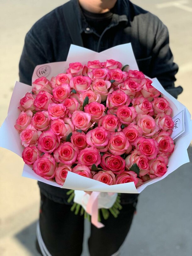 Розовые розы джамиля, артикул F1306901 - 13500 рублей, доставка по городу. Flawery - доставка цветов