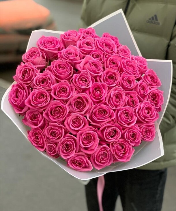 Розовые розы аква, артикул F1310371 - 13500 рублей, доставка по городу. Flawery - доставка цветов