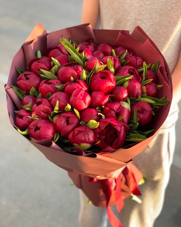 Пионы, артикул F1323761 - 49500 рублей, доставка по городу. Flawery - доставка цветов