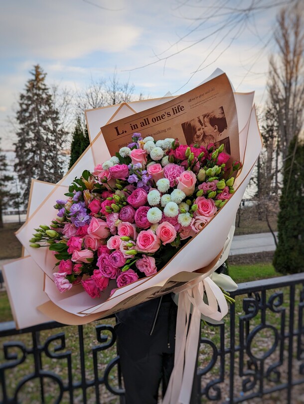 Сборный букет "лизетта", артикул F1309993 - 14290 рублей, доставка по городу. Flawery - доставка цветов