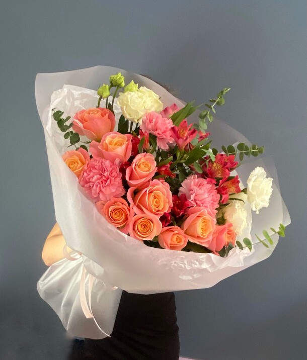 Букет "карнавал", артикул F1318253 - 6190 рублей, доставка по городу. Flawery - доставка цветов