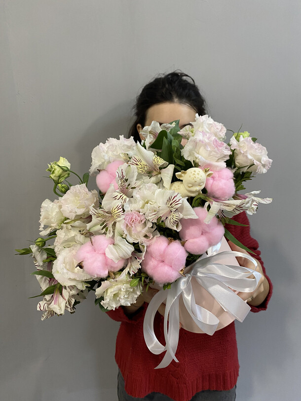 Сборный букет "бэмби", артикул F1341033 - 6590 рублей, доставка по городу. Flawery - доставка цветов