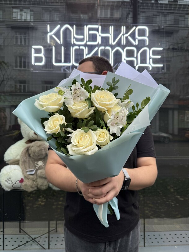 Сборный букет "андромеда", артикул F1487334 - 3990 рублей, доставка по городу. Flawery - доставка цветов