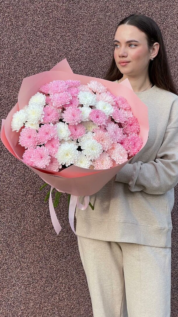 Моно букет из 9 кустовых хризантем, артикул F1335797 - 6900 рублей, доставка по городу. Flawery - доставка цветов