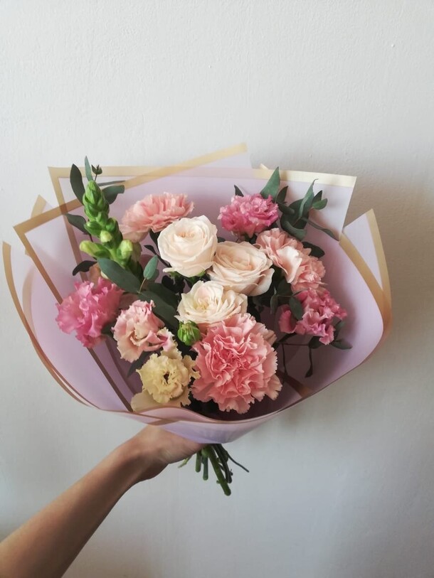 Букет любимой, артикул F1321371 - 3250 рублей, доставка по городу. Flawery - доставка цветов