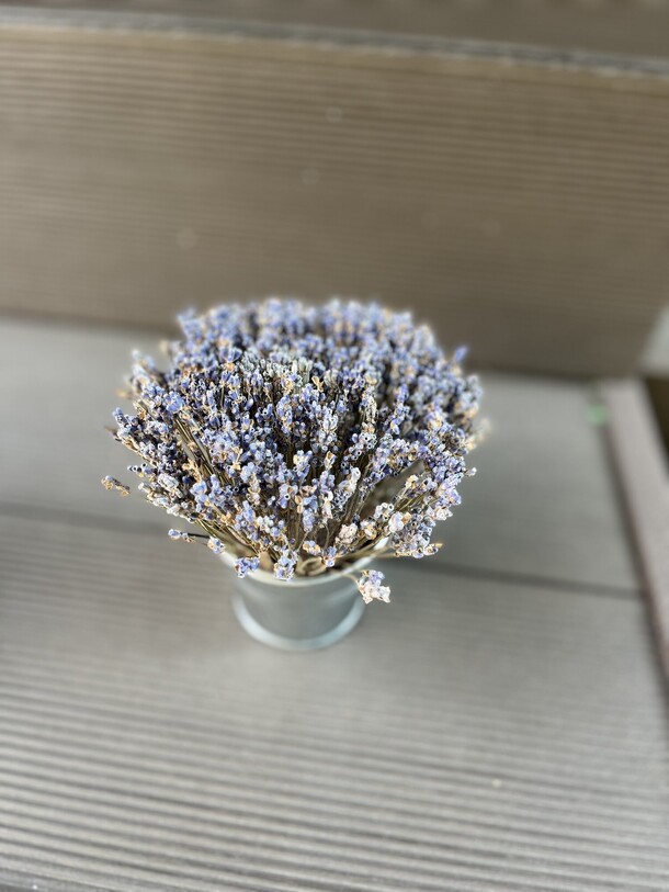 Композиция с лавандой, артикул F1322132 - 1290 рублей, доставка по городу. Flawery - доставка цветов