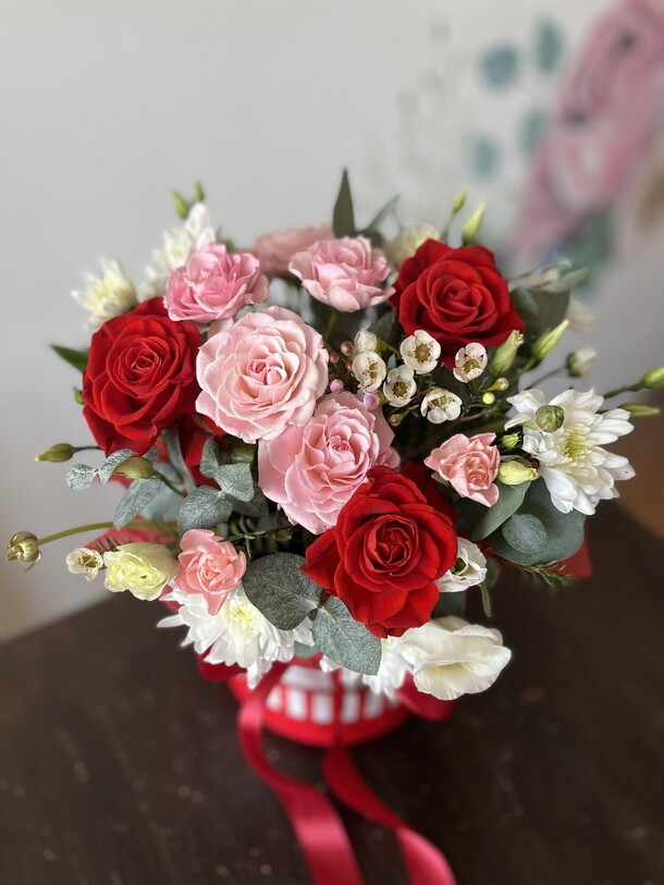 Яркая страсть, артикул F1322149 - 4890 рублей, доставка по городу. Flawery - доставка цветов