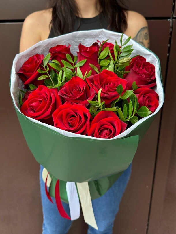 Классика 11 розз, артикул F1308877 - 5150 рублей, доставка по городу. Flawery - доставка цветов