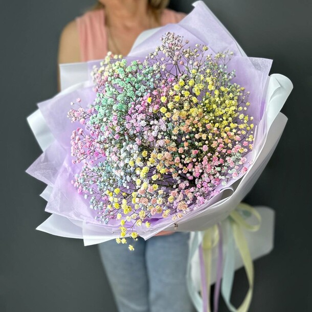 Букет из радужной гипсофилы, артикул F1314260 - 4520 рублей, доставка по городу. Flawery - доставка цветов