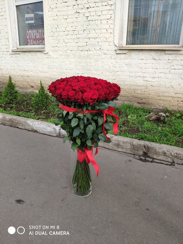 Метровый букет, артикул F101948 - 53147 рублей, доставка по городу. Flawery - доставка цветов