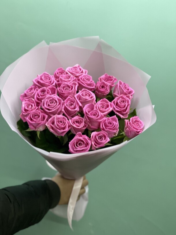 Роза 25 шт, артикул F1180311 - 7900 рублей, доставка по городу. Flawery - доставка цветов