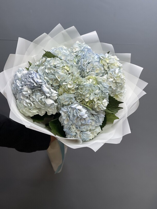 Картина голубая, артикул F1265128 - 9000 рублей, доставка по городу. Flawery - доставка цветов