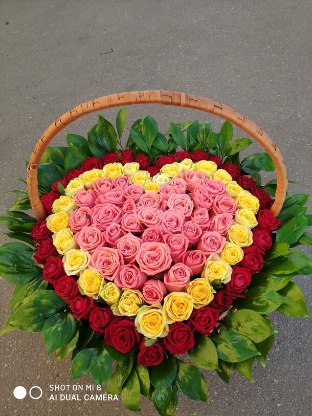 Сердца, артикул F92157 - 26354 рублей, доставка по городу. Flawery - доставка цветов