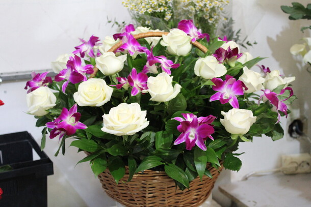 Корзина луиза, артикул F92168 - 26048 рублей, доставка по городу. Flawery - доставка цветов