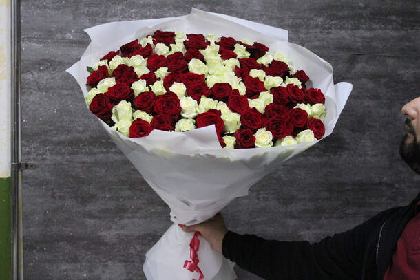 101 ночь, артикул F92930 - 33000 рублей, доставка по городу. Flawery - доставка цветов