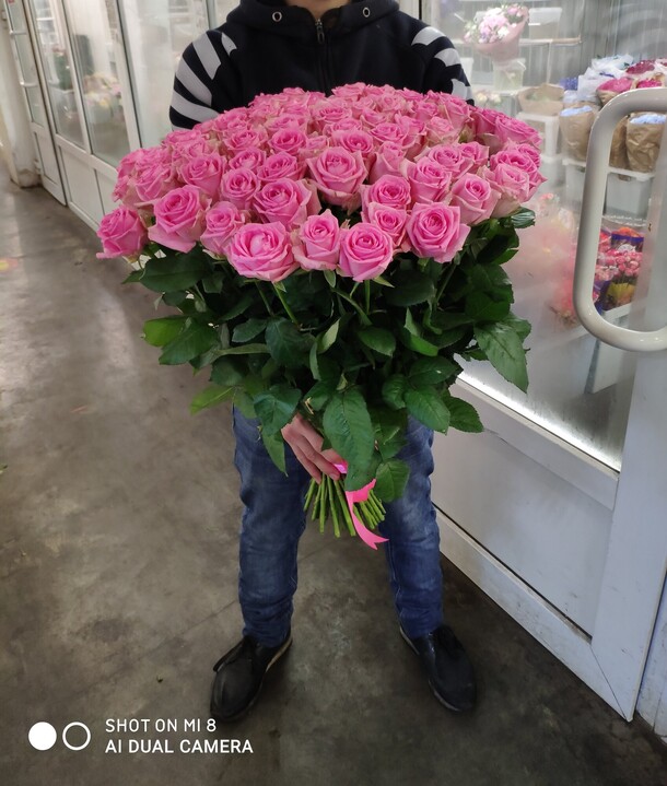 51 розовых роз, артикул F92943 - 15730 рублей, доставка по городу. Flawery - доставка цветов
