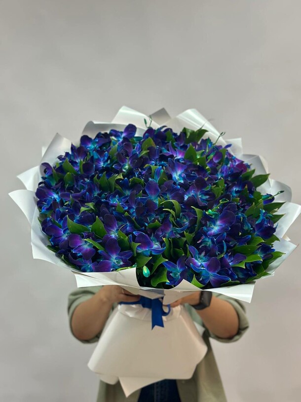 Букет из орхидеи, артикул F1341422 - 11567 рублей, доставка по городу. Flawery - доставка цветов