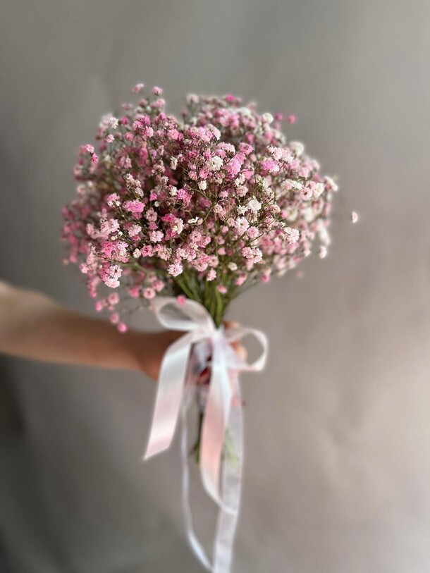 Розовая гипсофила, артикул F1447536 - 3500 рублей, доставка по городу. Flawery - доставка цветов